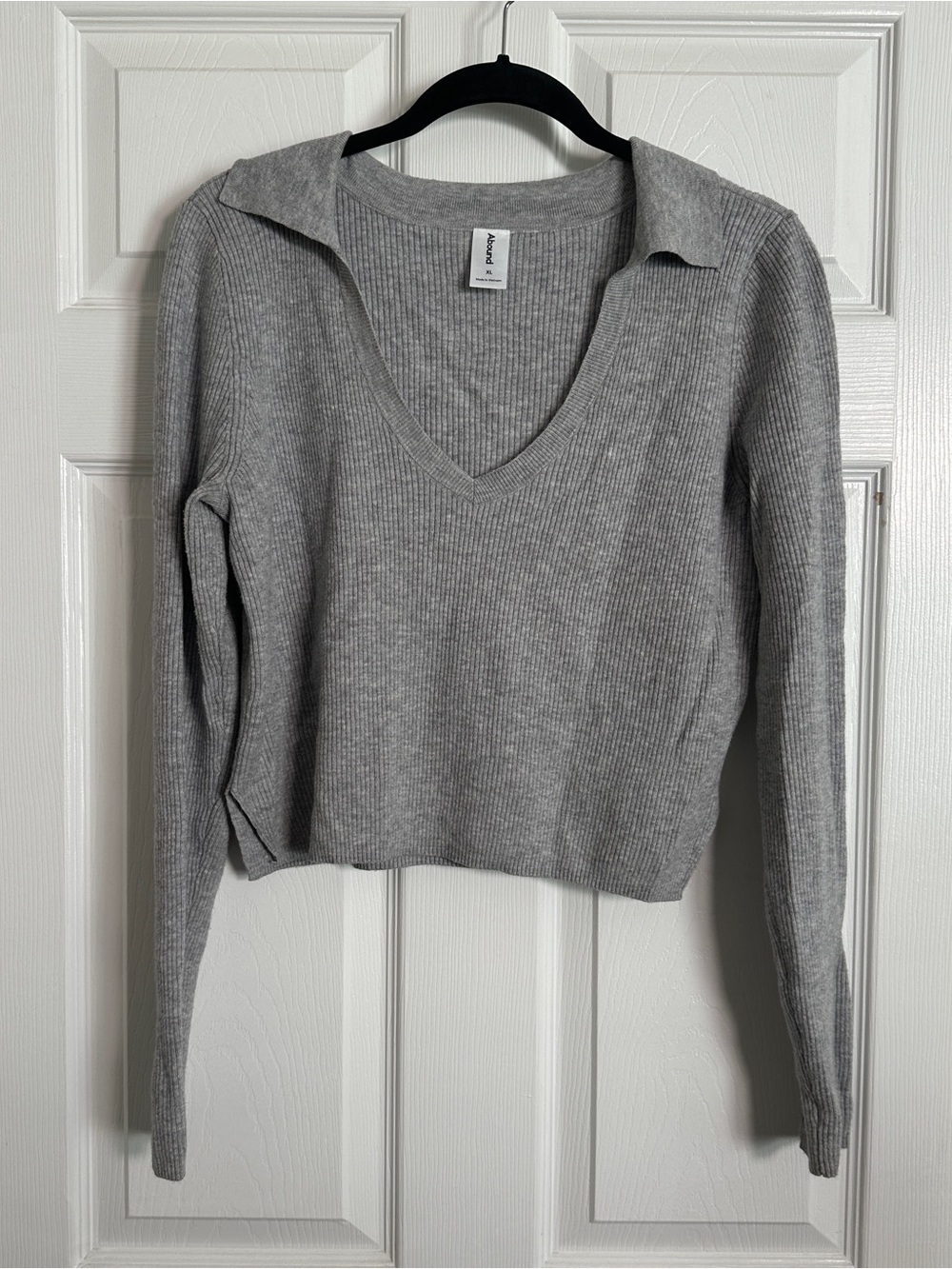 Abound Light Gray Ribbed Knit Sweater